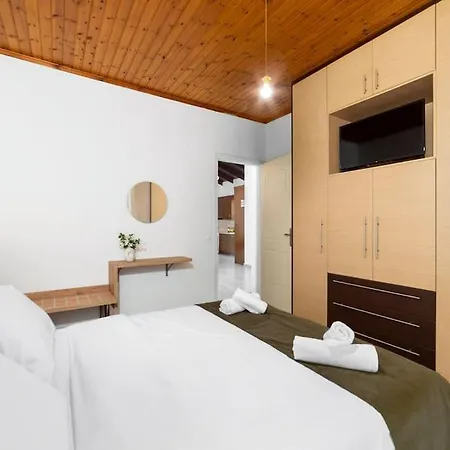 Elva Holiday home